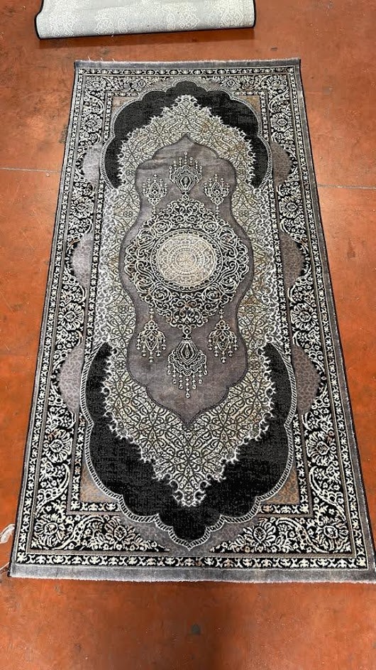 Polyester Classical Design Rug