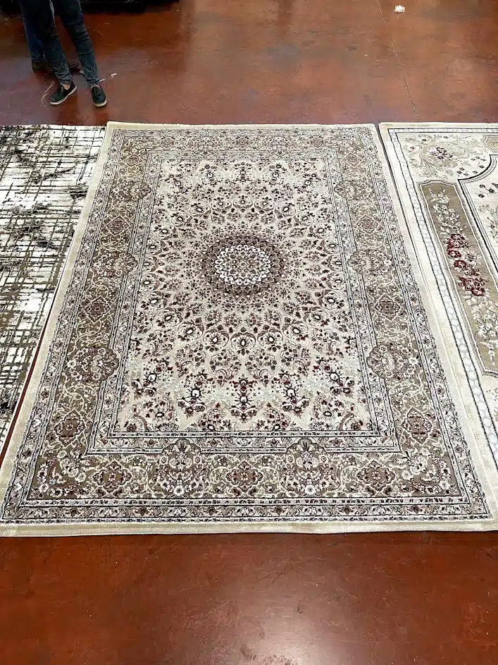 Polypropylene Heatset Classcical Belly Rug.jpg